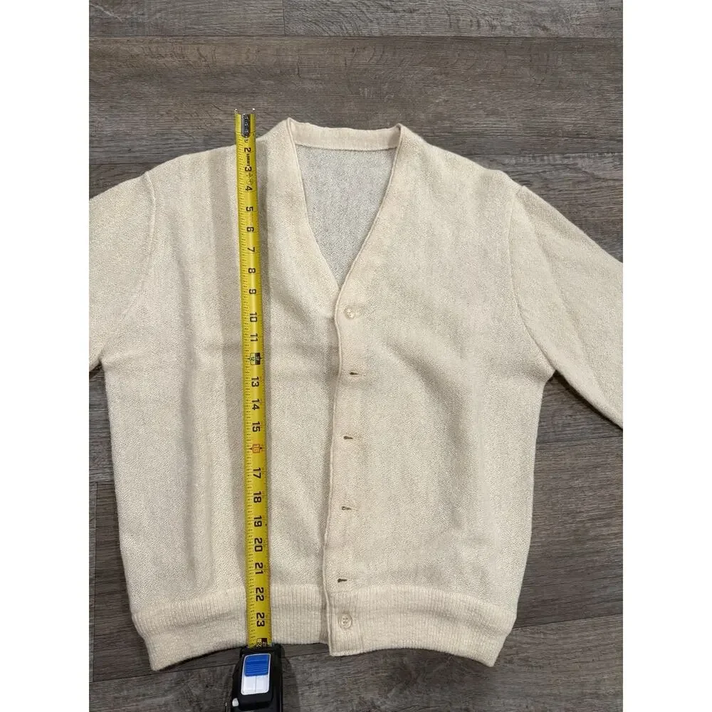 Vintage Men’s Medium Ivory Button Front Cardigan Sweater V-Neck Knit